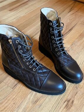 New Ron White Tiffany Combat boot 38 with flaw